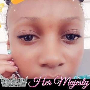 Meet your Posher, Darlene